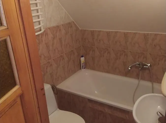 ホームステイ Gackowka シュツァブニツァ